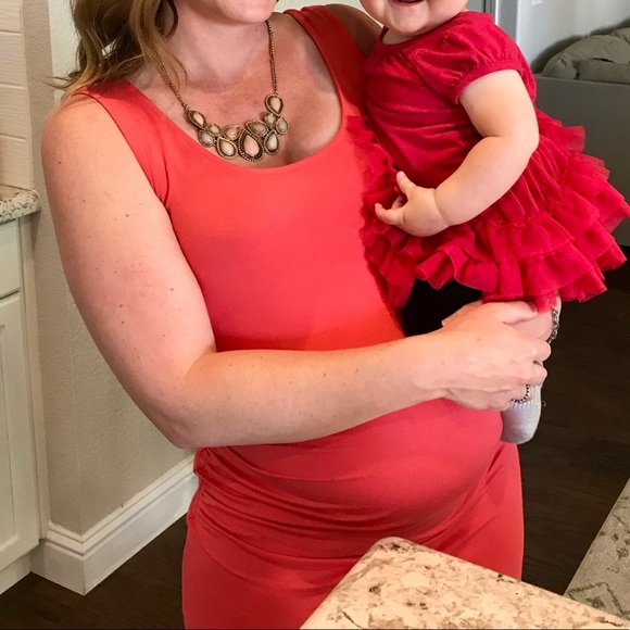 Size large fuscia pink maternity dress - Picture 5 of 5